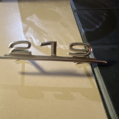 Mercedes benz 219 emblem - 219,